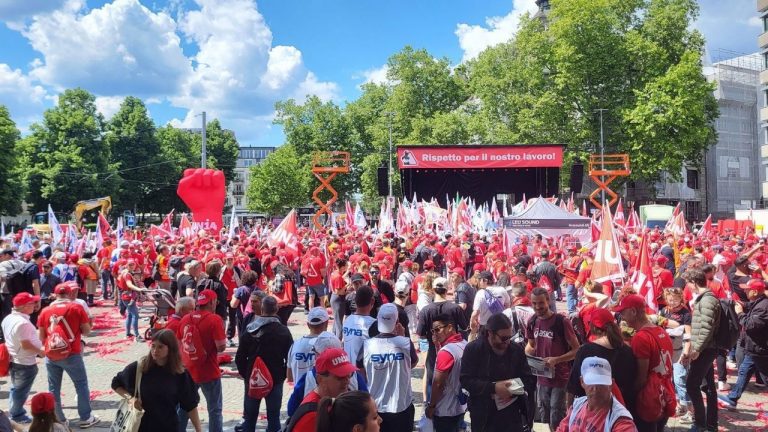 İsviçre’de inşaat işçileri ayakta: ‘Zaman hayattır, emeğe saygı istiyoruz’ – Son Dakika Dünya Haberleri