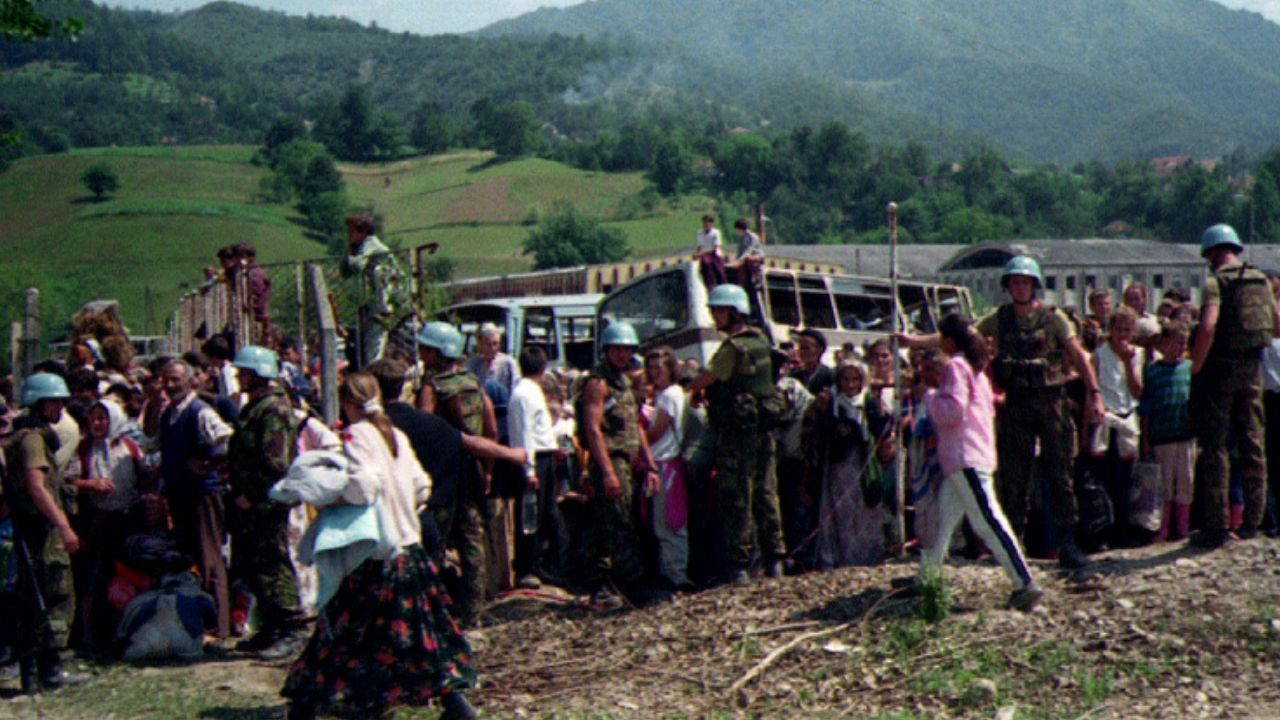 İnsanlık Tarihindeki En Karanlık Sayfalardan biri: Srebrenica Katliamı